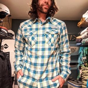 Columbia PFG long sleeve snap shirt 2 pack!